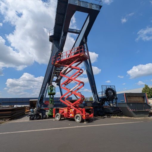 SKS Universal GmbH